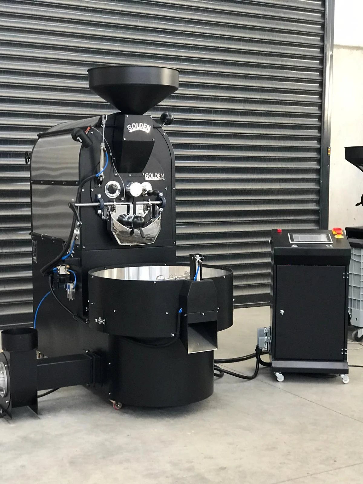 
GR20 Golden Coffee Roaster 20KG Batch Capacity Coffee Bean Roasiter Machine LPG/Propan/Natural Gas Heating Source 