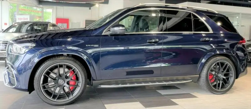 Довольно б/у хороший MERCEDES 2020 2019 GLE 63
