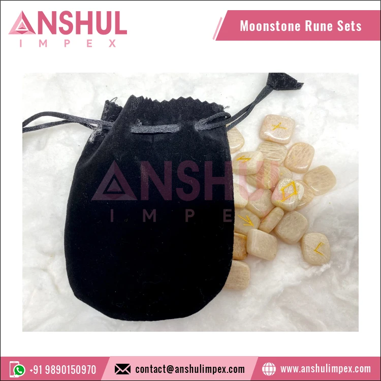 Оптовая продажа набор резных натуральных фиолетовых аметистов рун небольшого размера