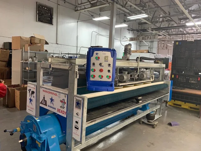 Full Automatic Carpet Washing and Drying Machine for Laundry and Dry Cleaning Companies