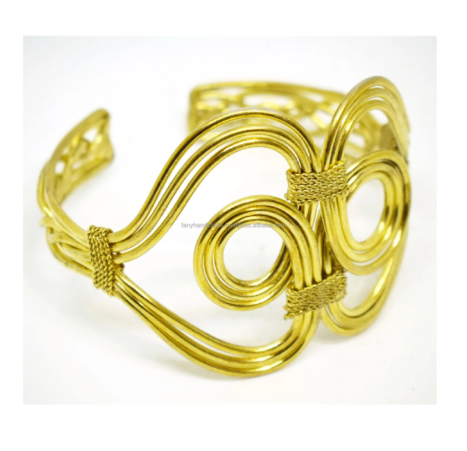 Handmade openable Camel Bone Cuff Antique Bracelets Factory Price wholesale Fine Export Quality