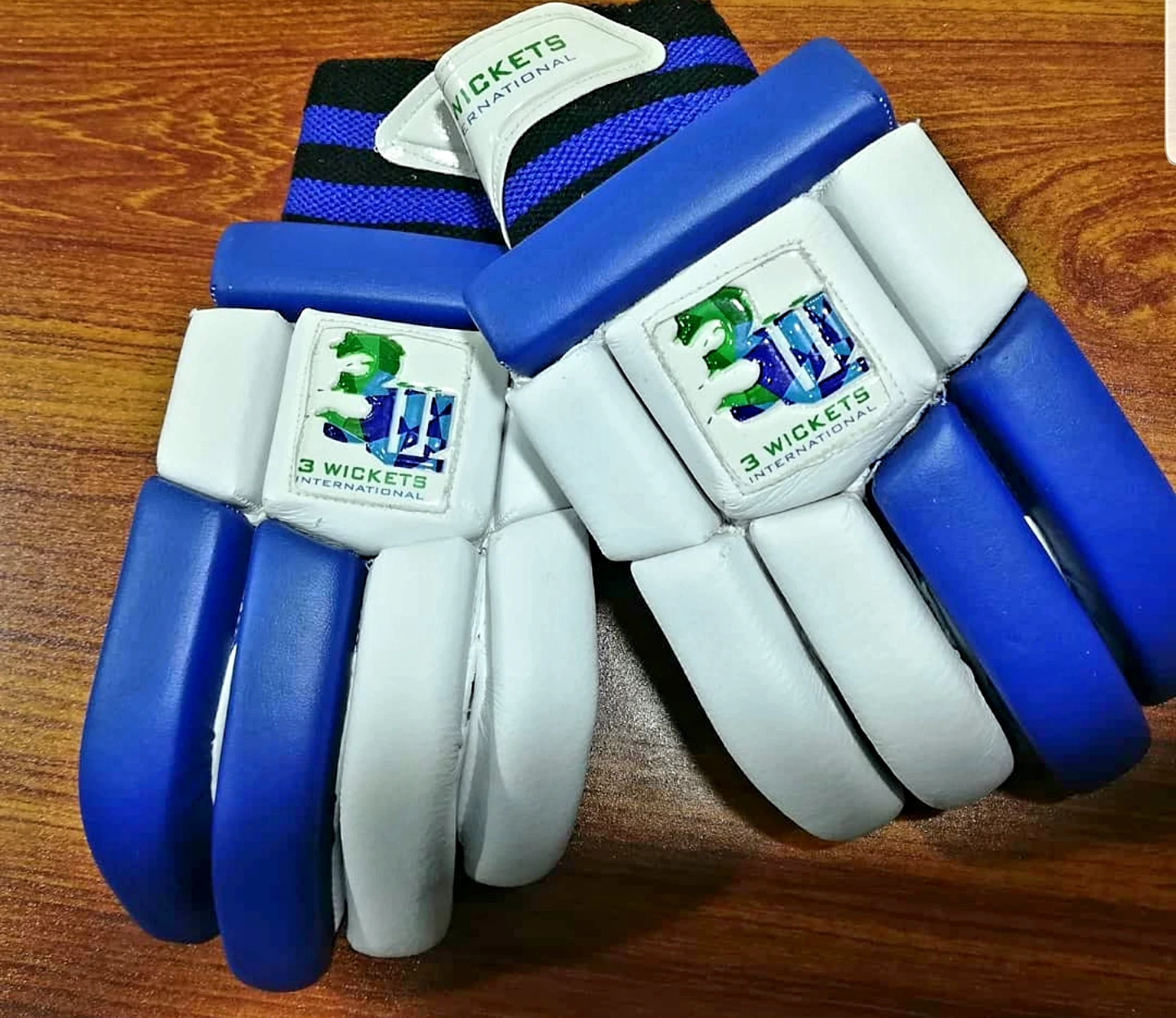 Высшее качество высококачественные перчатки для крикета новый дизайн изготовленные на заказ низкая цена Крикета