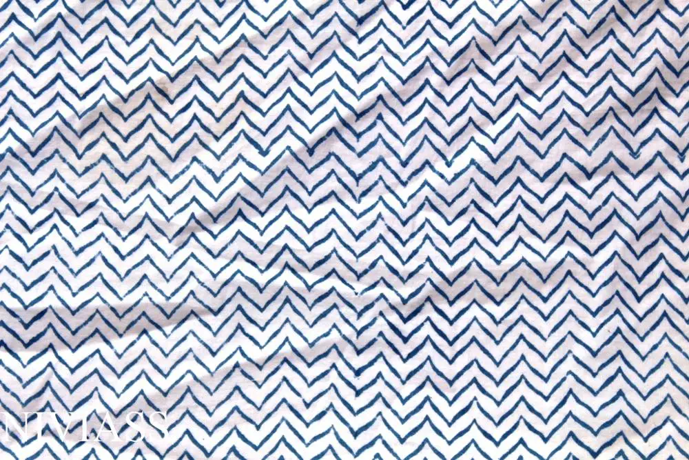 Beautiful White Color Cotton Fabric Indian Hand Block Printed Shrink Resistant Fabric for Home Textile at Wholesale Price