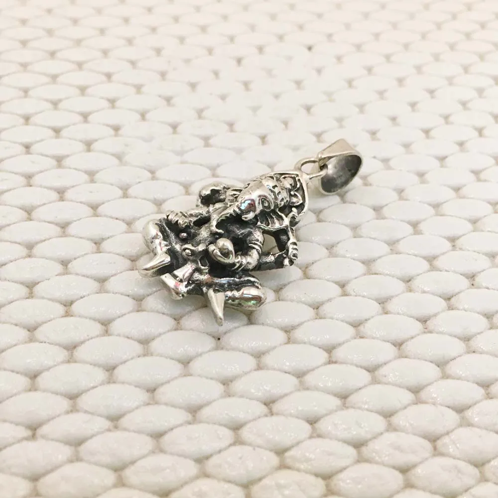 Genuine 925 sterling silver Plain Pendants Jewelry Superior Quality  Wholesale Price Unique Pendants Best Gift of Lord Ganesh