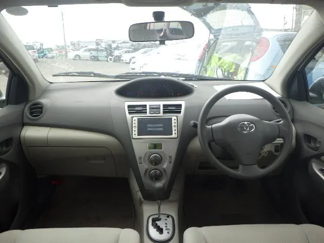 Japanese Used Car Toyota Belta 1300cc 2010 RHD