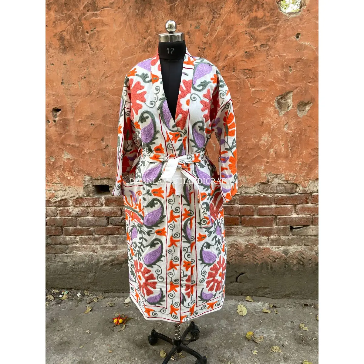 100% Cotton Canvas Adults New Comfortable Fresh Design Women Jacket Suzani Embroider Christmas Sale Kimono Coat Hot Demanding