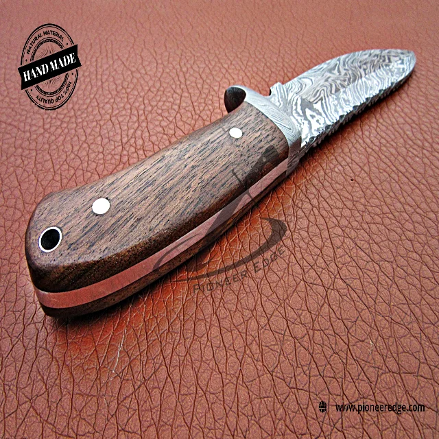  Охотничий нож ручной работы из дамасской стали 9 дюймов ручка ореховой древесины с защитой и кожаным футляром хорошего качества