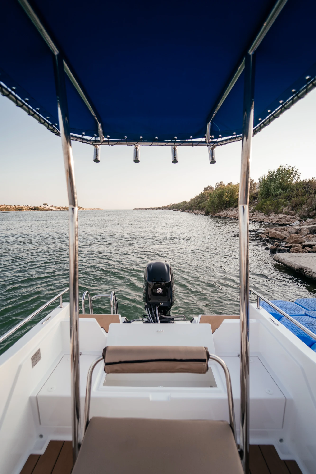 Alesta Fishing Speed Boat Fiber Glass Marine Luxury New Marlin 460 Model BLACK Best Quality White Ocean Sea Lake River 4.5M 15FT