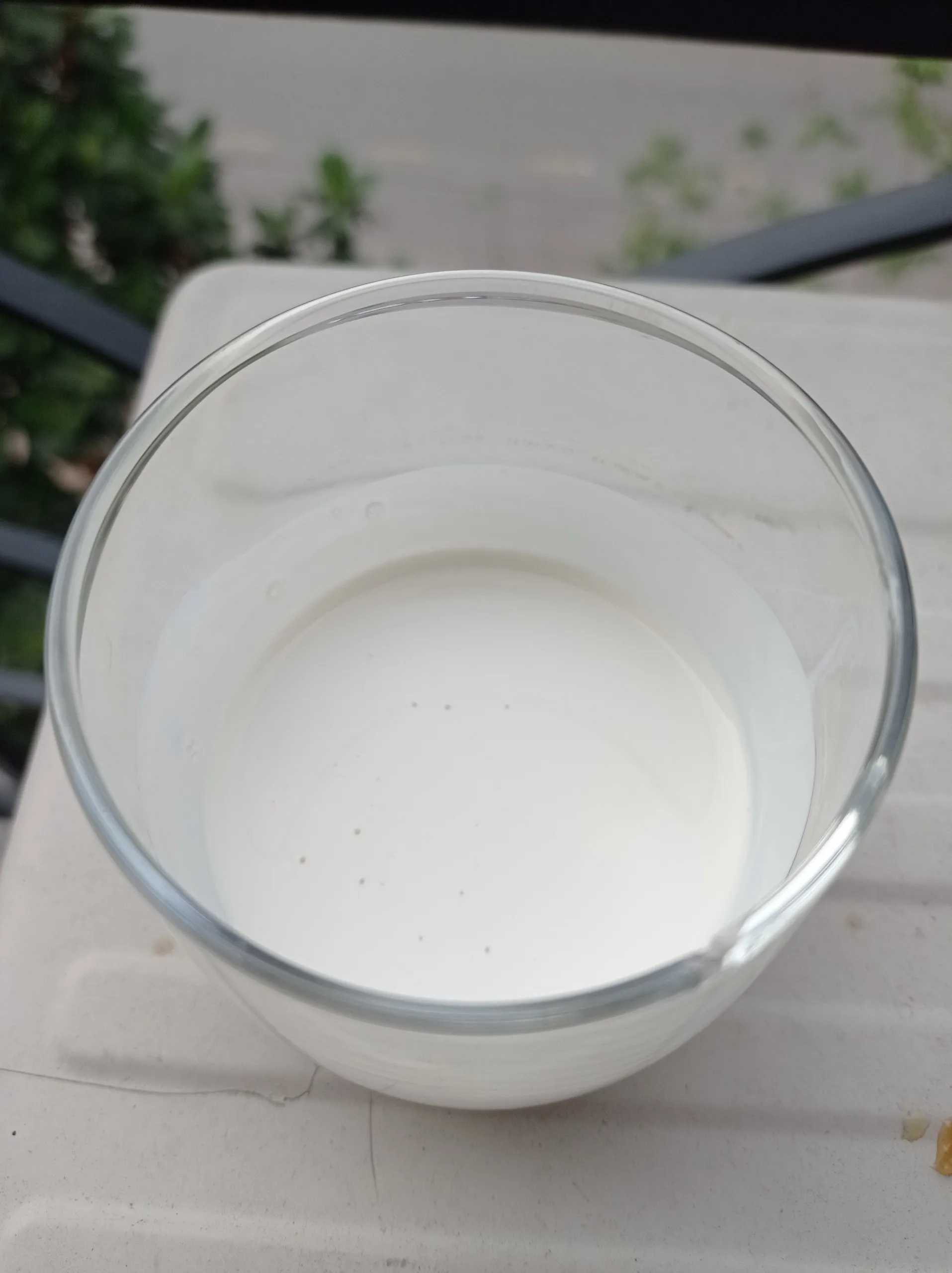 Good Quality Milky White Natural Rubber Latex 60% DRC Raw Material From Manufacturer Vietnam Origin