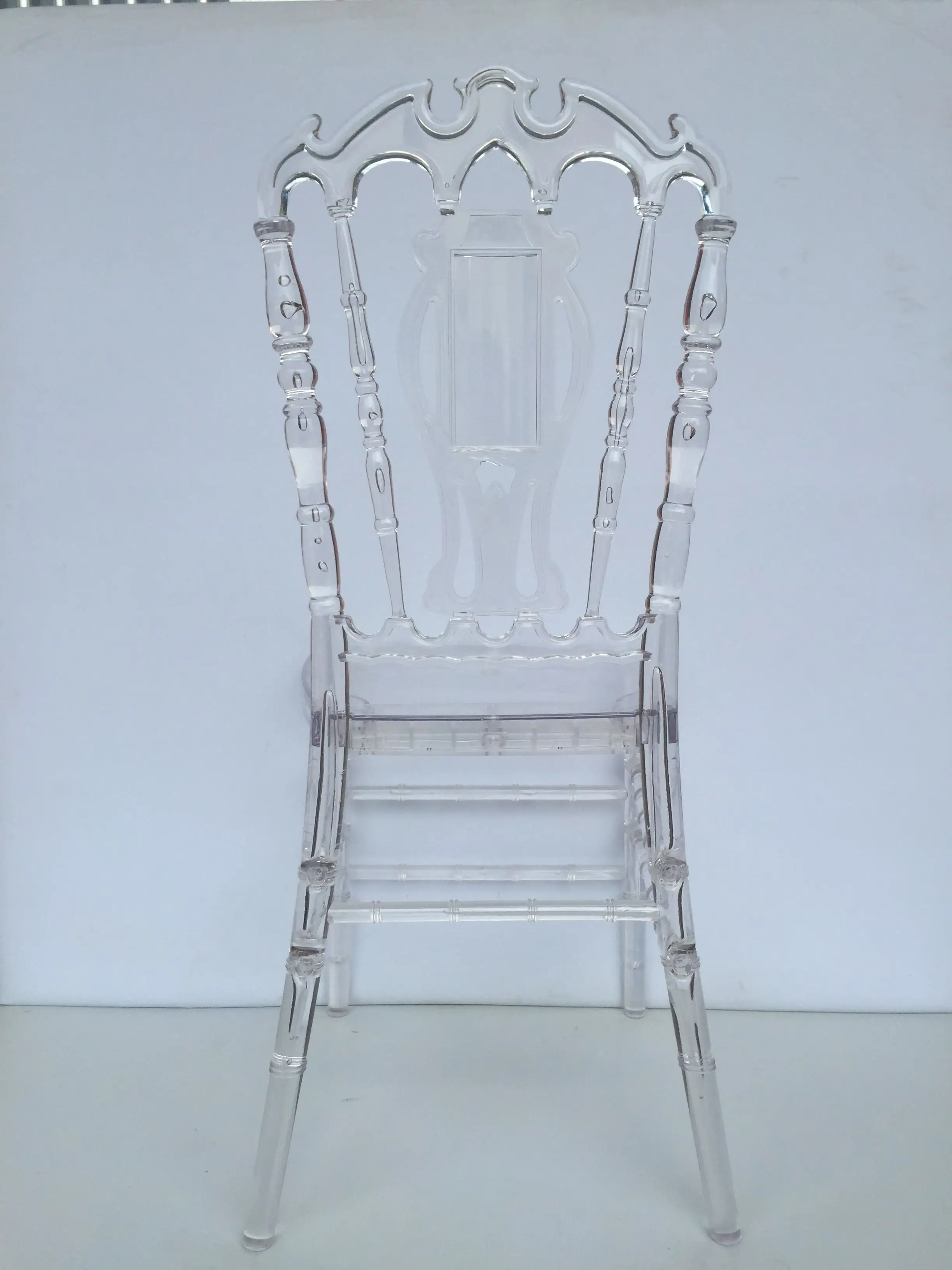 Factory Direct Sale Plastic Plexi Napoleon Chair Wood