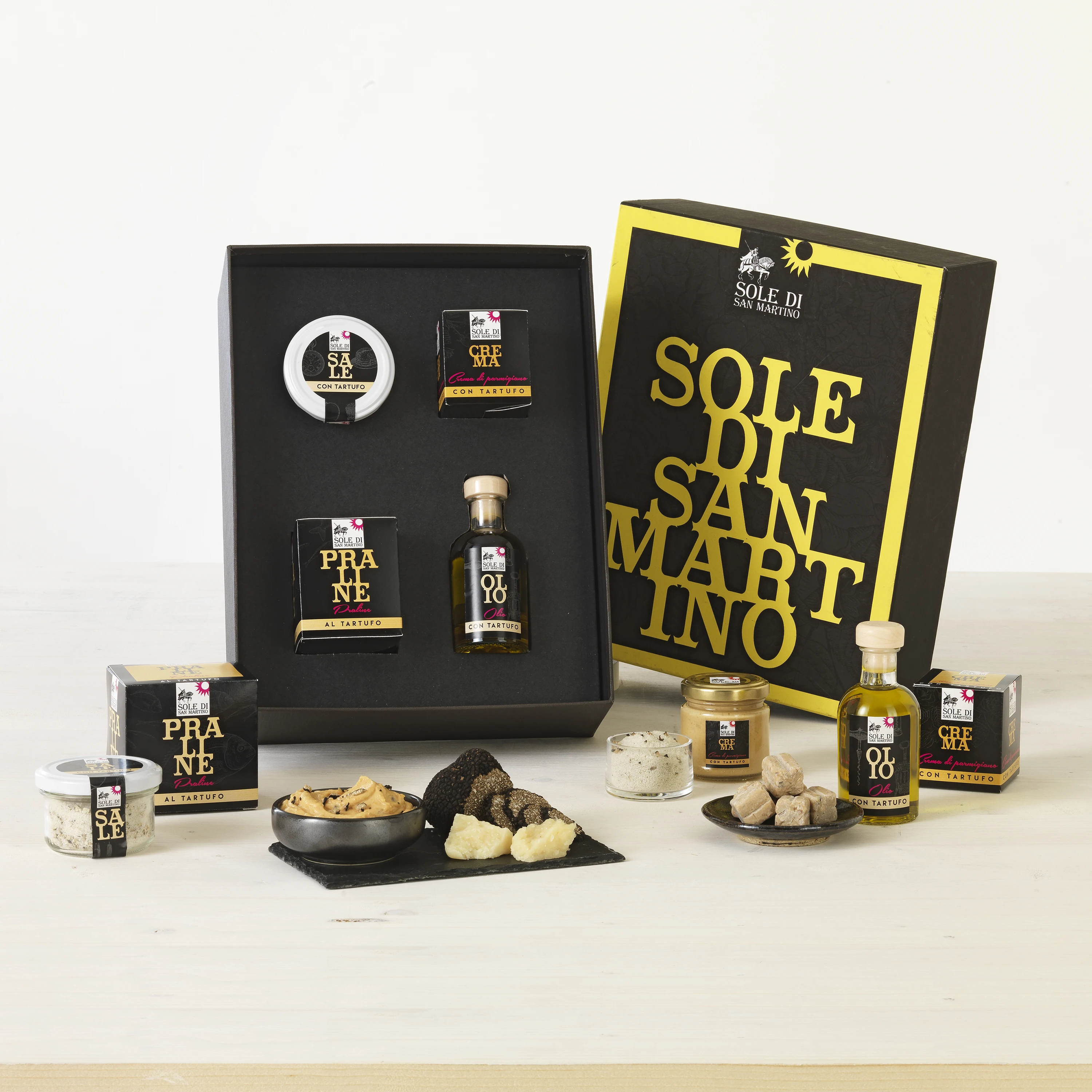 Food & beverage Italian PREMIUM Food & Wine bundle of products in giftbox KIT 26
