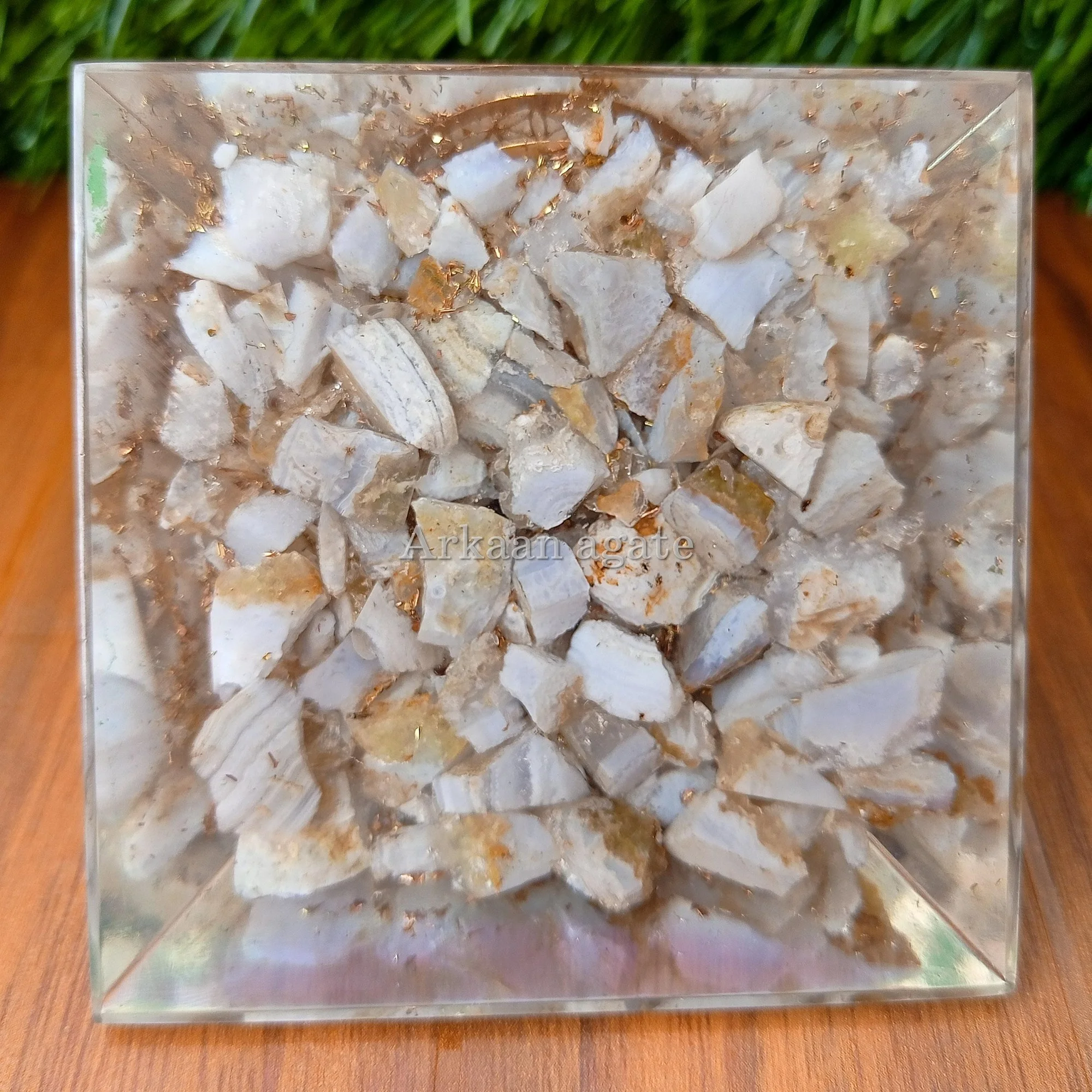 Wholesale Large Angelite Orgone Gemstone Pyramid Large Pyramid chakra crystals healing Orgone For Sale