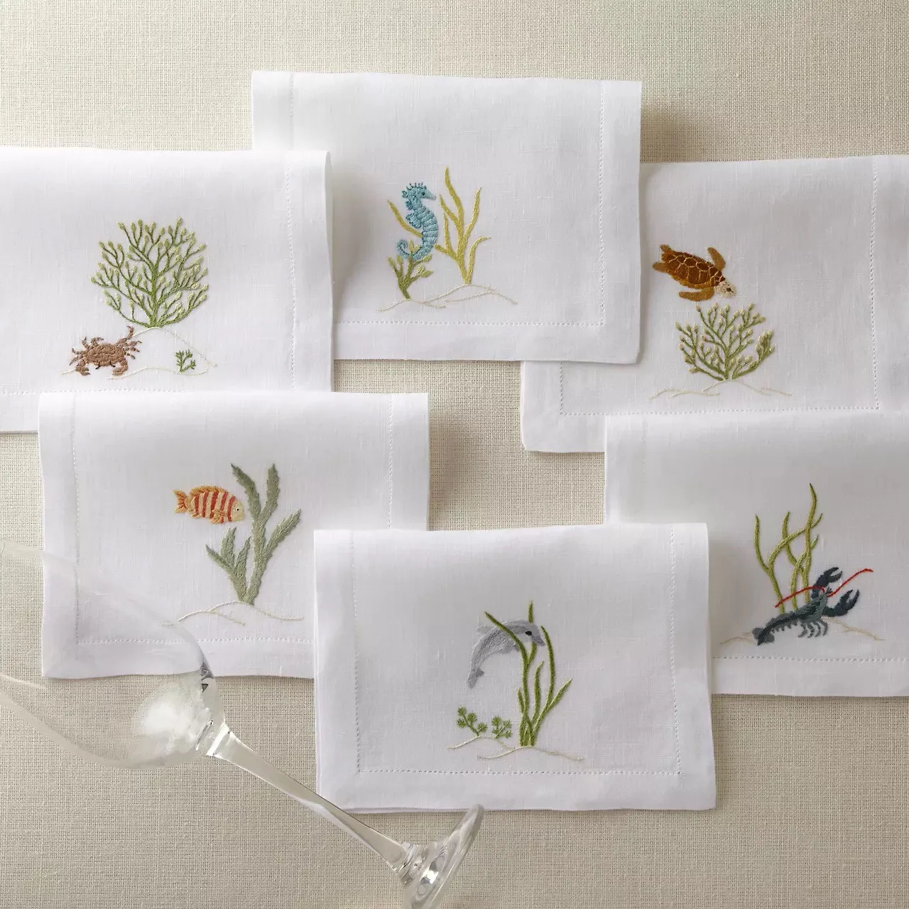 VIETNAM LUXURY NEW COLLECTION HAND-EMBROIDERED NAPKINS  FOR EVERYONE