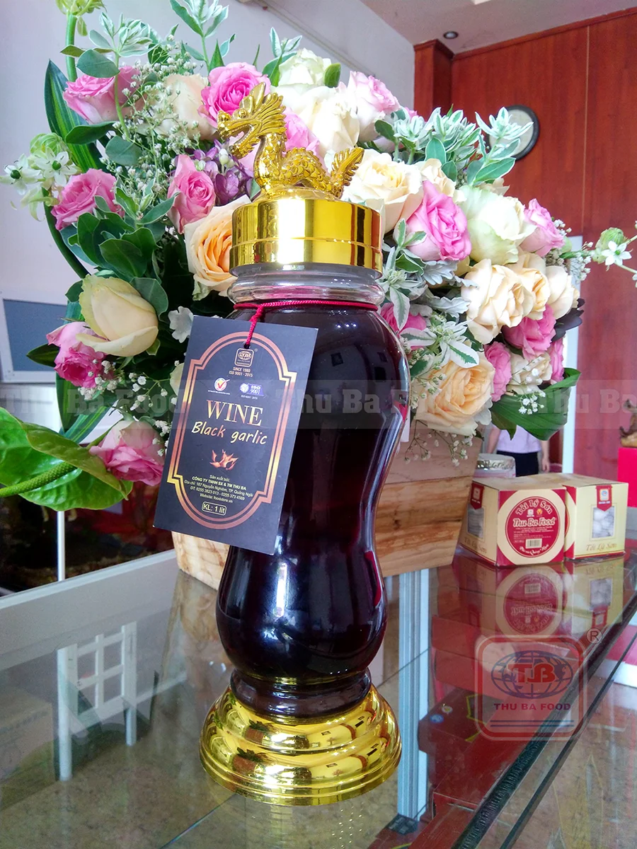 
Premium Product Garlic Wine LY SON Black Garlic Wine Bottle 1L 