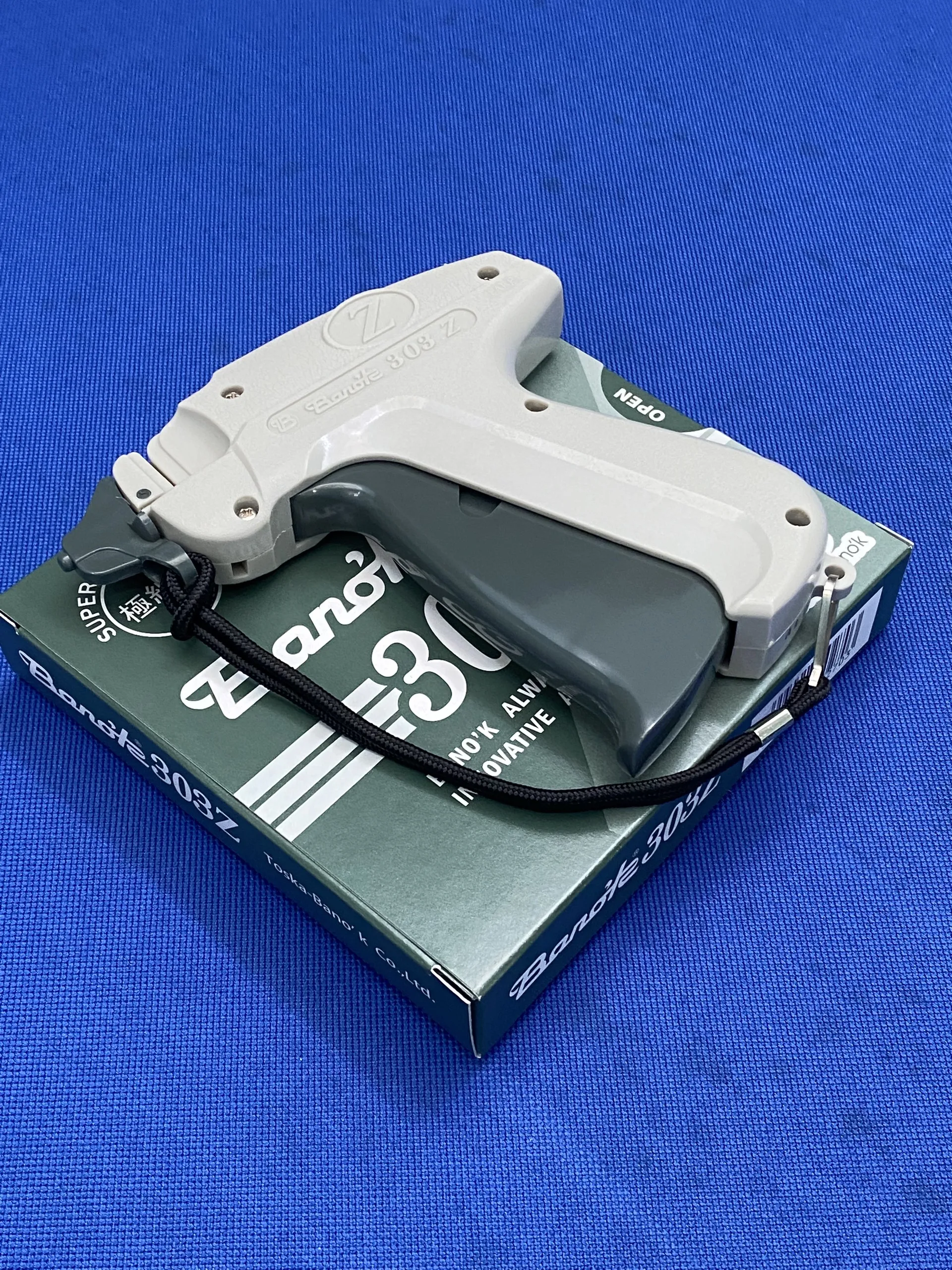 Apparel accessories standard tag pin 303Z tagging gun for price labels with high quality factory supply wholesale garment