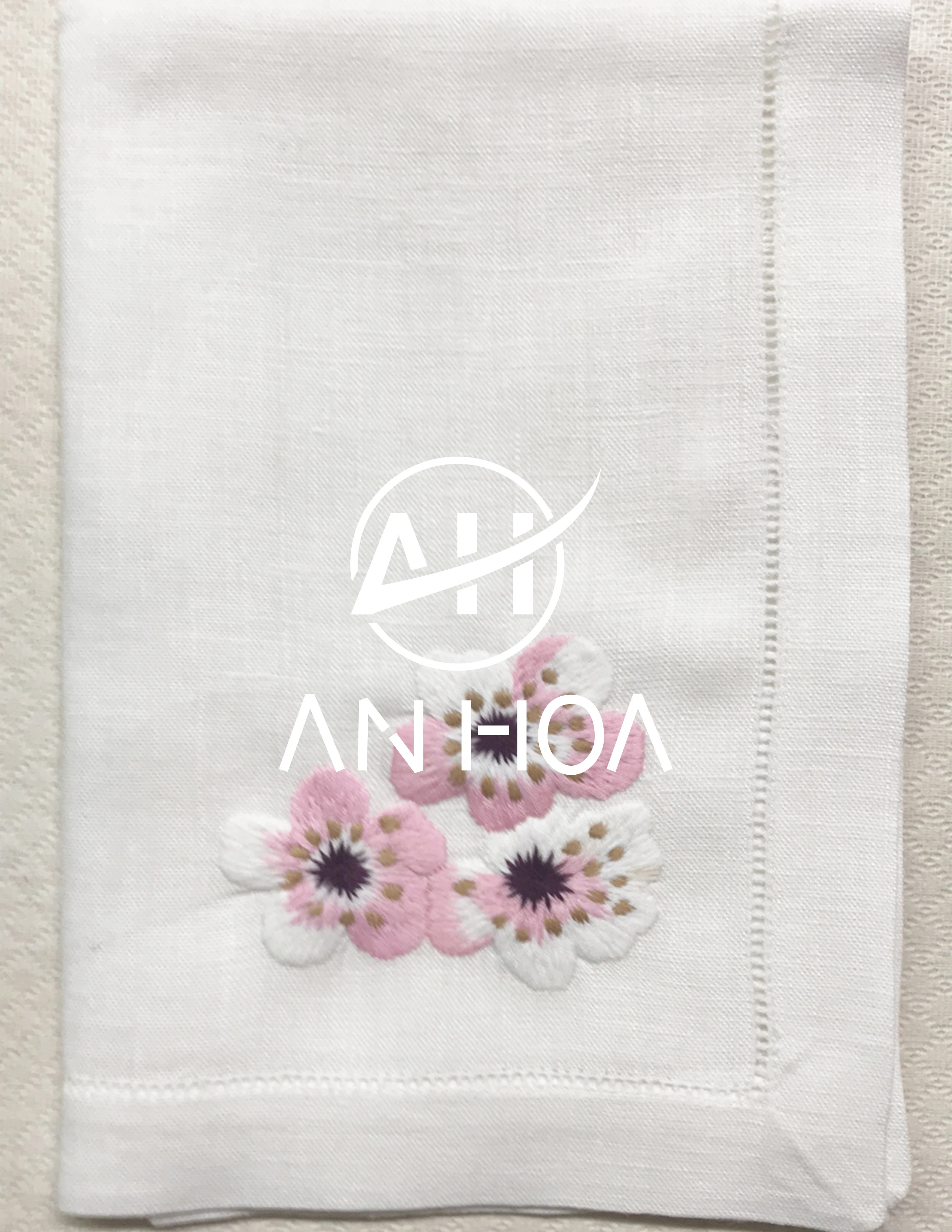 
Hand embroidered 100% linen hemstitch dinner napkins with flowers design 