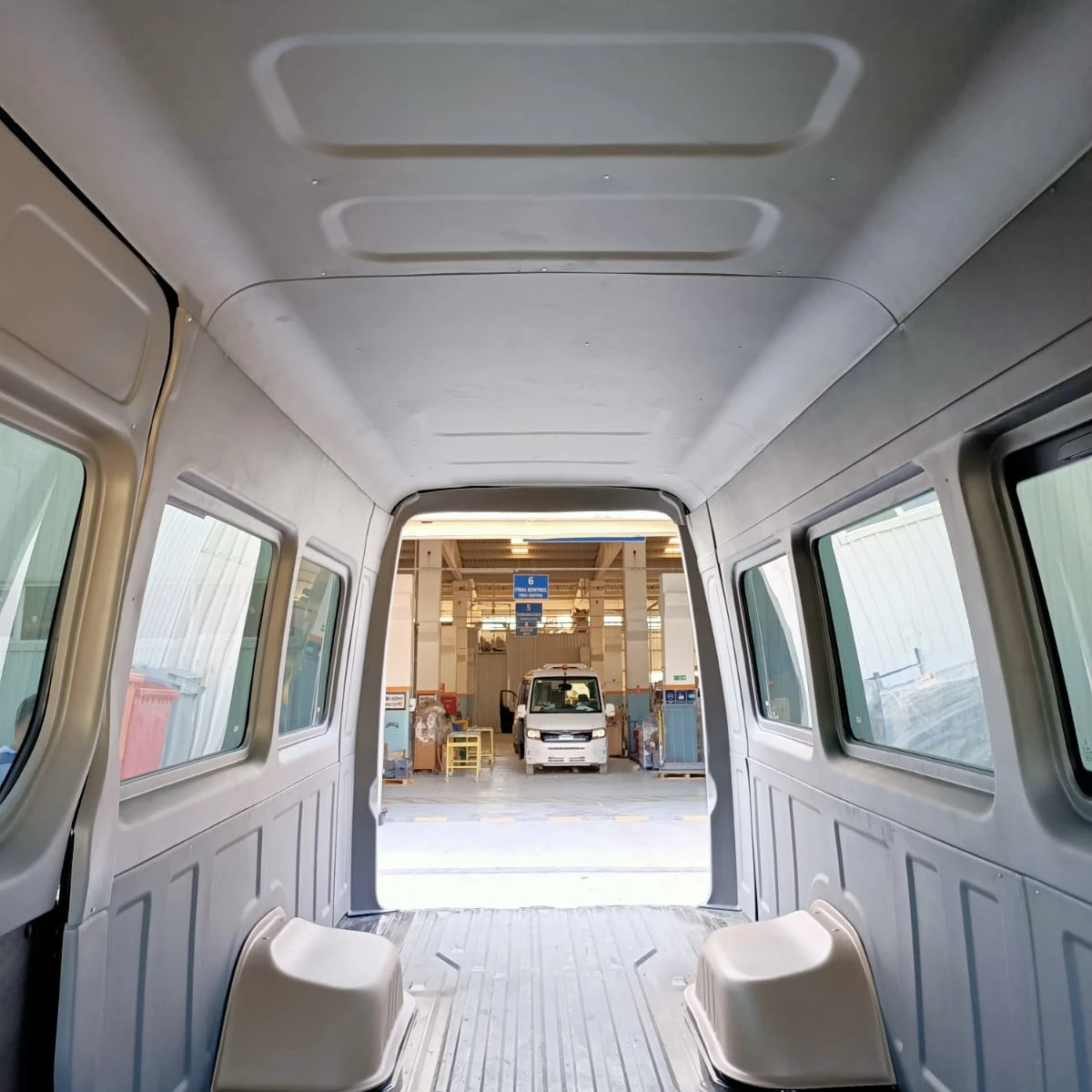 
THE BEST SELLER! **SPRINTER L4H2 WITHOUT SLIDING DOOR** (ABS INTERIOR TRIM SET FOR MINIBUSES, CAMPERS, COACHES, BUSES) 