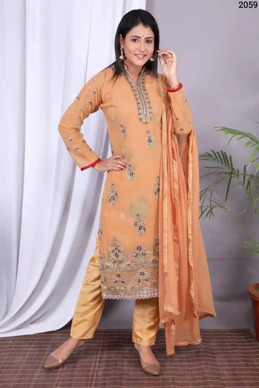  Готовый к носке костюм Salwar с тяжелой вышивкой и duppata для свадьбы особых случаев