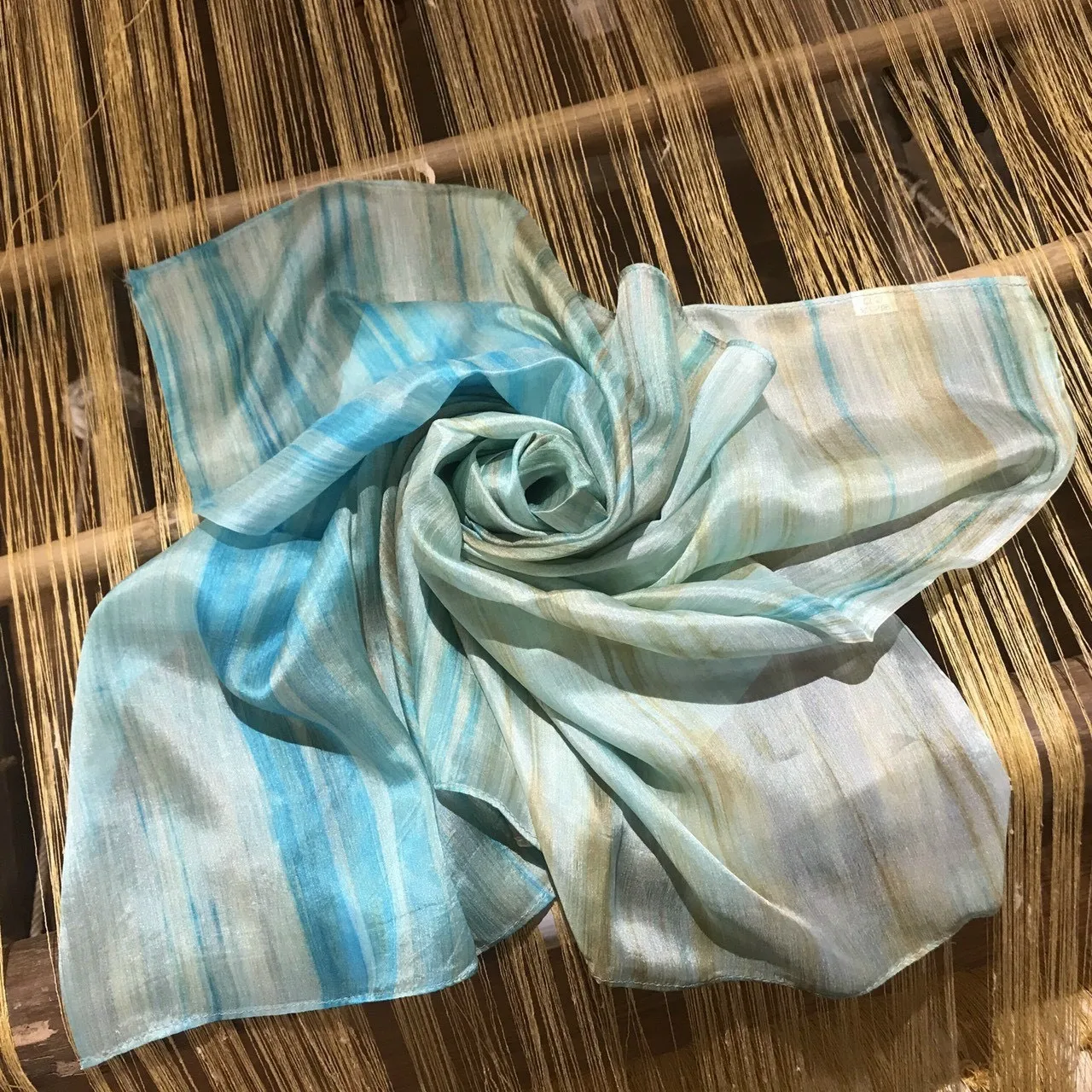 
Wholesale Reasonable Price 1x1m Square Silk Craft With Natural Silk Material Used For Keep Warm 