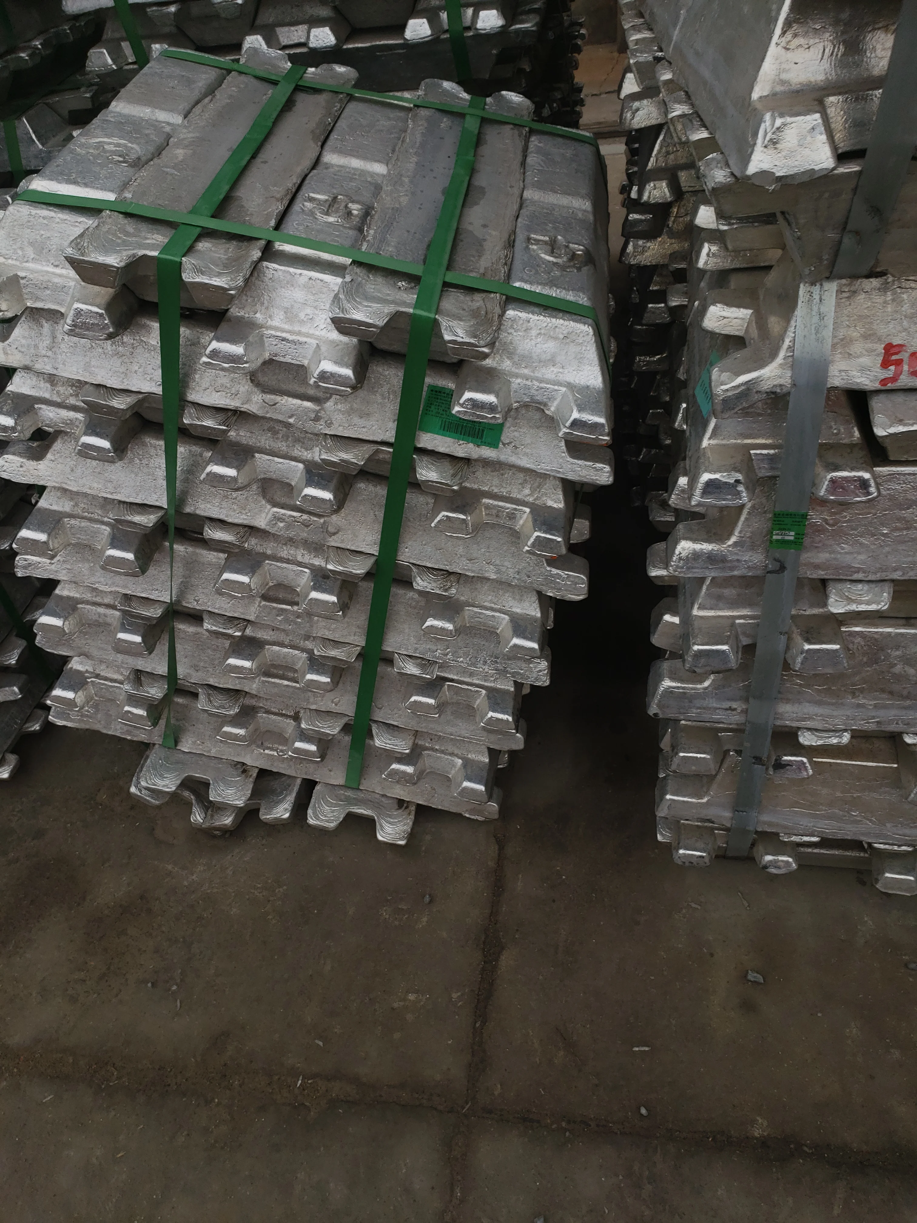 Aluminum Ingot 99.7% 99.8% A7 A8 Good Quality Low Price For Sale