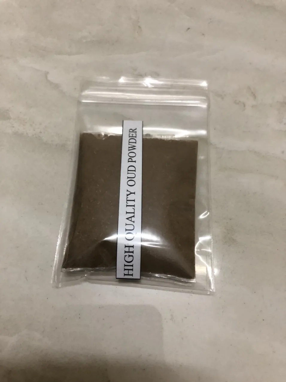 TOP CLASS QUALITY POWDER OUD VIETNAM FOR BURNING AND RELAXATION