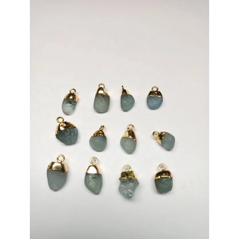 Небольшие золотые гальванические натуральные необработанные аквамариновые драгоценные камни подвеска очаровательный камень соединитель ювелирные аксессуары