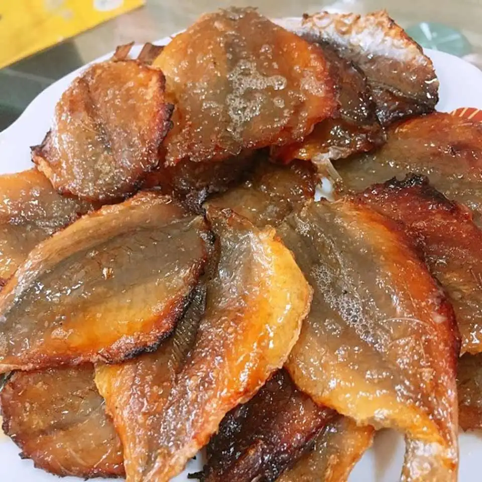 VIETNAMESE HIGH QUALITY DRIED FISH SNACK / SUNDRIED YELLOW STRIPE TREVALLY FISH for SALE WITH GOOD PRICE + 84 966722357