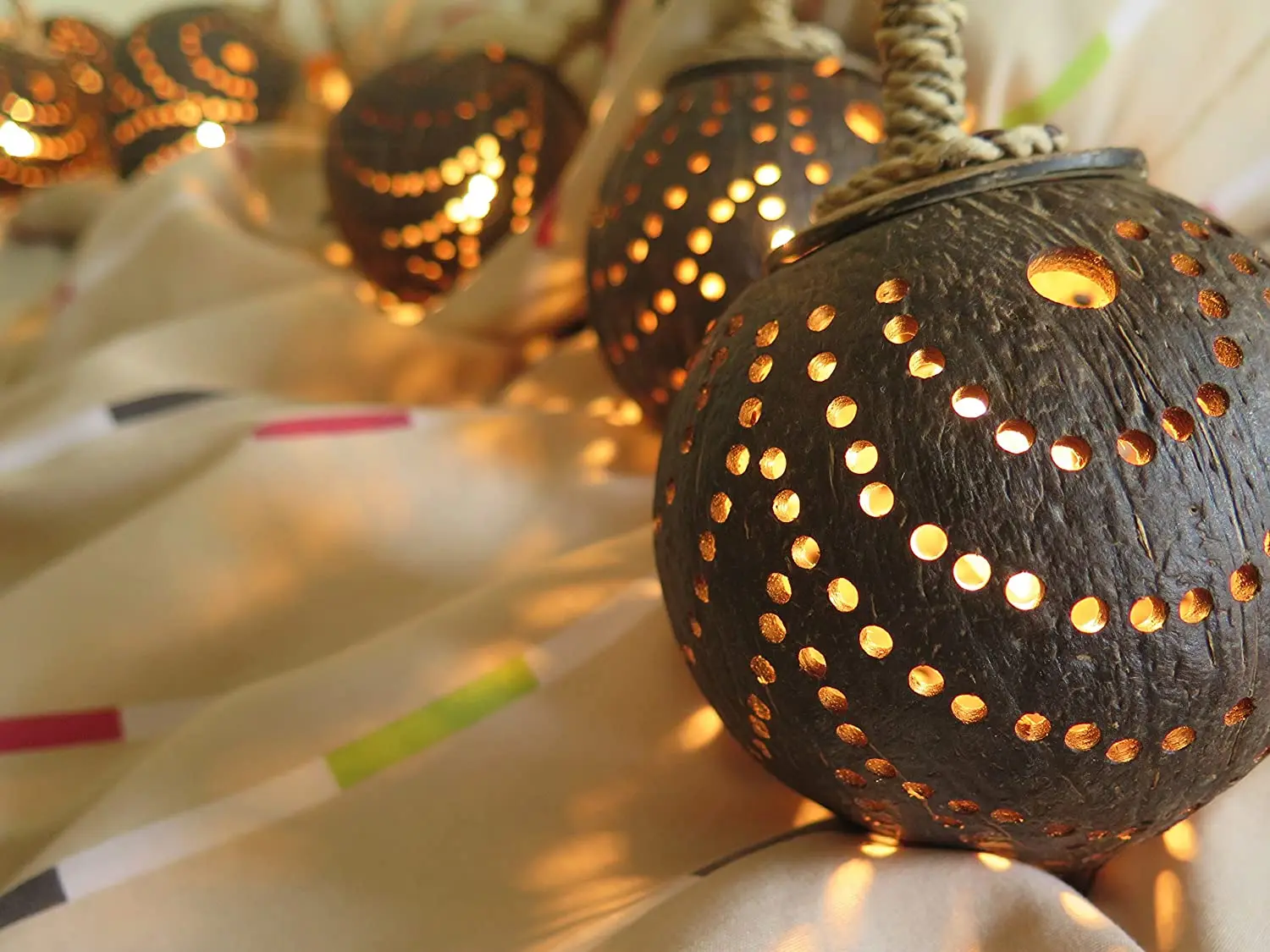 Viet Nam Handmade Coconut Shell Candle Holder Hanging Coconut Tealight Natural Coco Shell 0084947900124