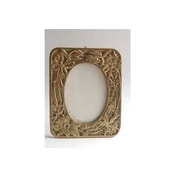 Best Quality Home Decorative Photo Frame Popular design Photo Stand Gold color Table top Metal Elegant Customize Photo Frame