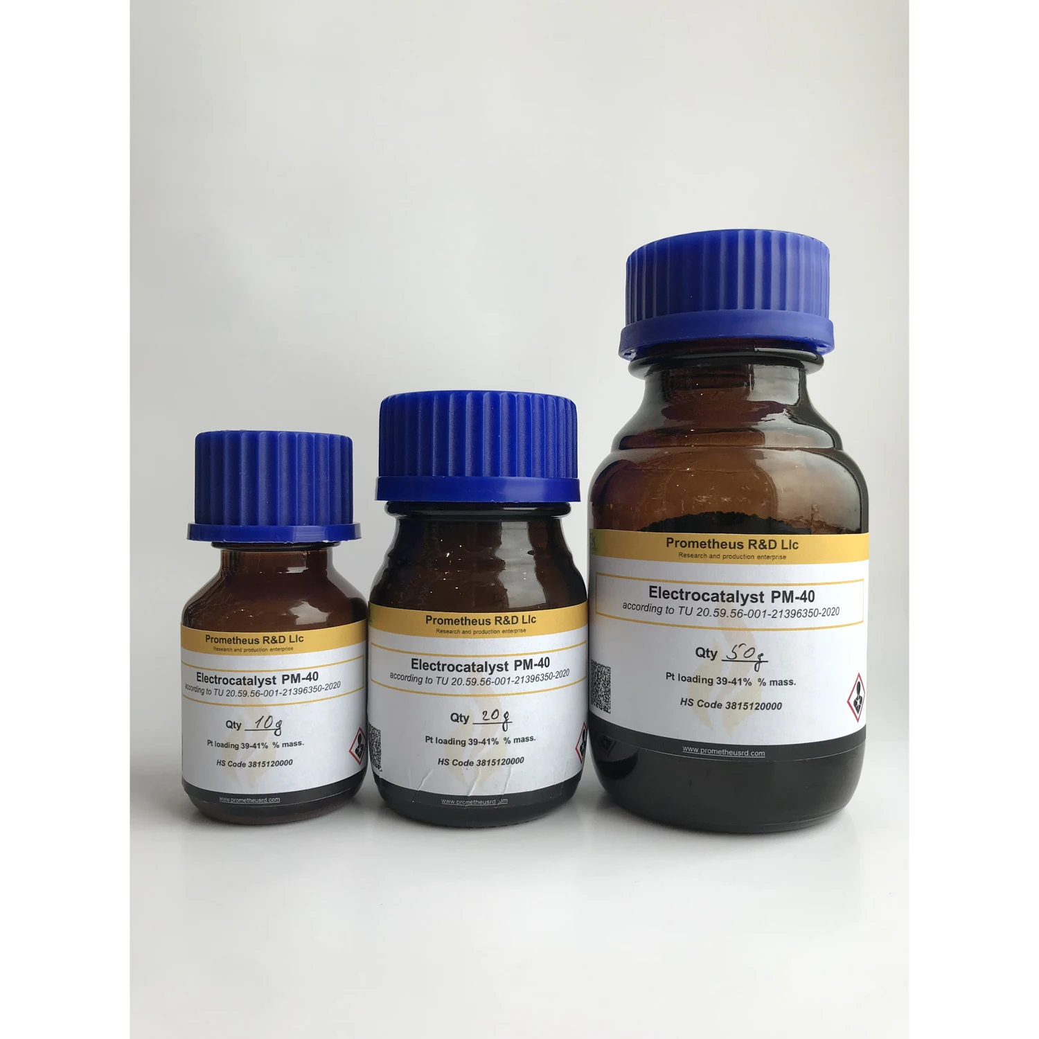 Platinum on carbon 40%   chemical catalyst for PEM power cells, platinum