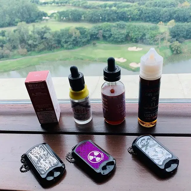 
New trending CBD 2ml 400puffs e-cig vape pen dog starter kit 