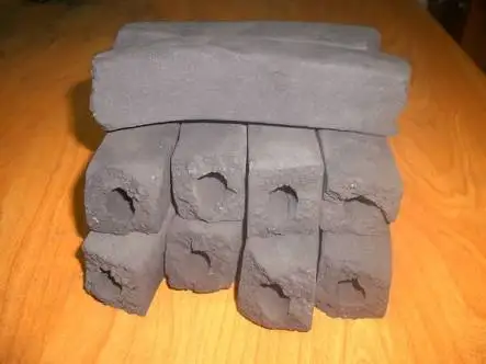 Big Sizes Natural CHARCOAL at a Cheaper Price available for Export