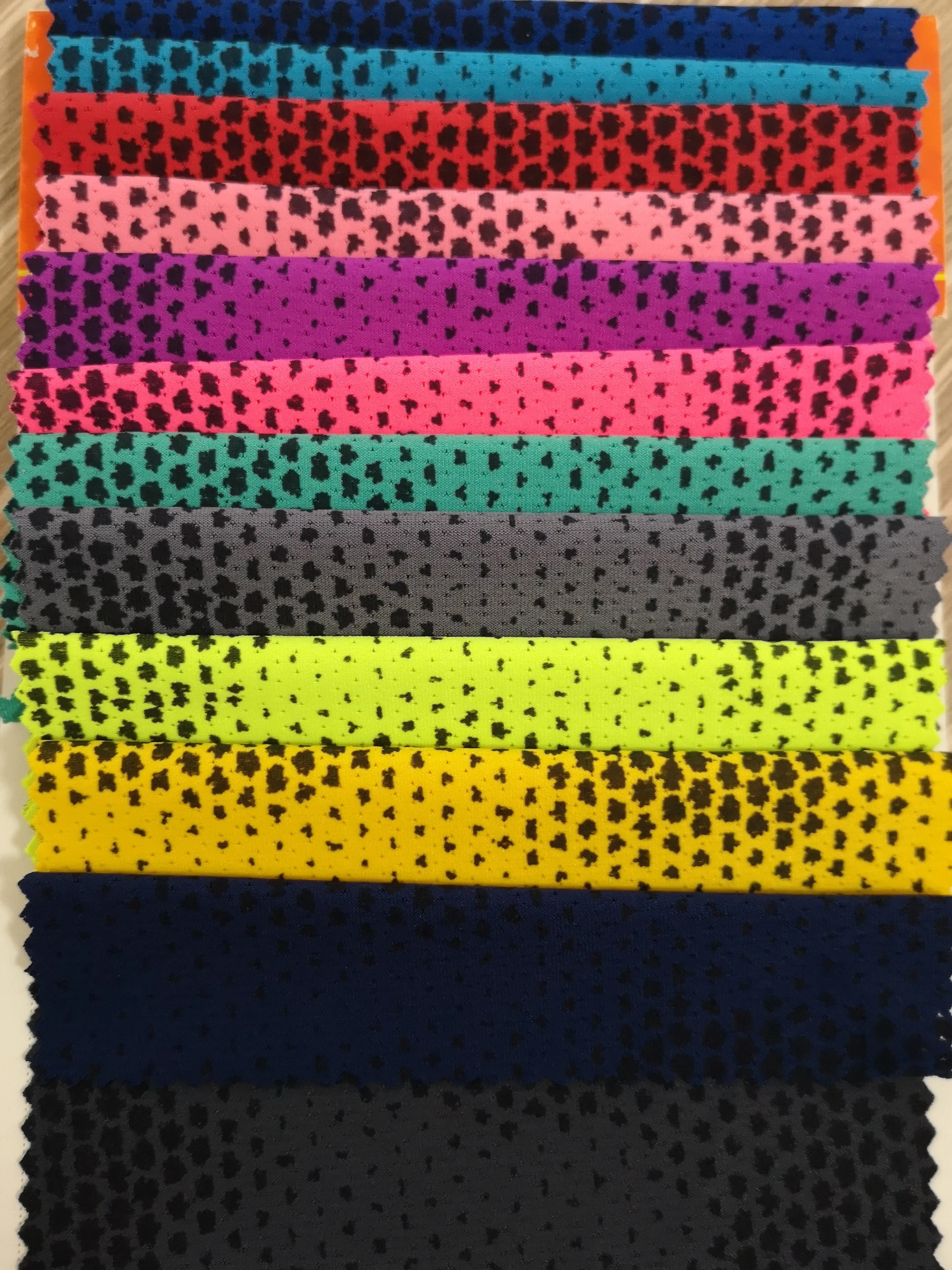 wholesale stocklot knitted fabrics sublimation printing  single jersey 90 polyester 10 spandex fabric for sport tee PS1Y69