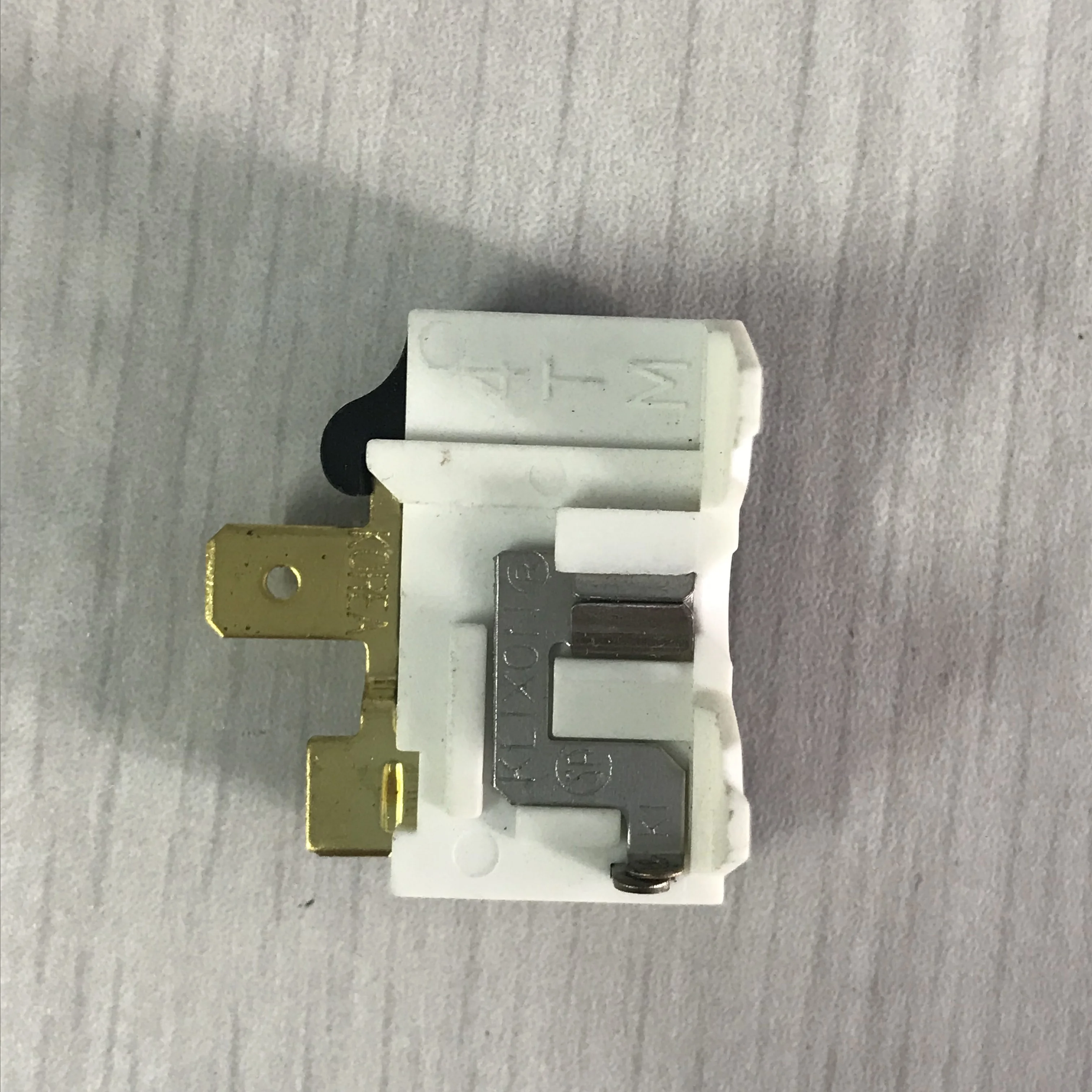 
4TM Refrigerator and air conditioner overload protector refrigerator relay 