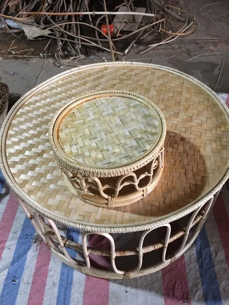 Красивый ротанговый журнальный столик из Вьетнама