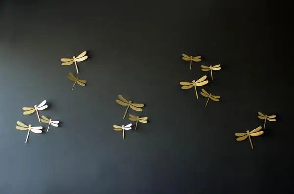 Metal Matrrial Dragonfly Wall Hanging For Home Decoration Items