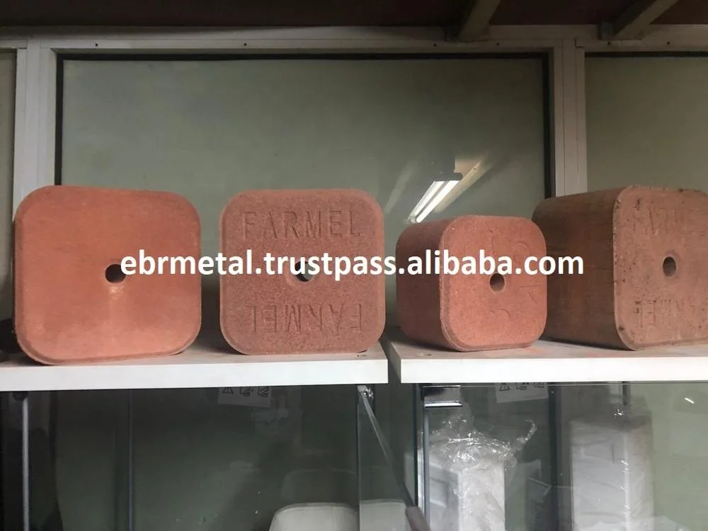 SALT BLOCK LICKING STONE  PRESS