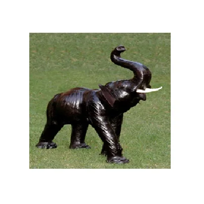 Modern Horse Crafts Sculpture Decoration Standing Horse Leather Stuffed Ornament for Home for Christmas Halloween ODM Supply