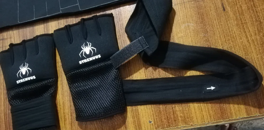 Boxing Neoprene Gel Inner Gloves MMA Hand Wraps Punch Bag Fist Padded Bandage