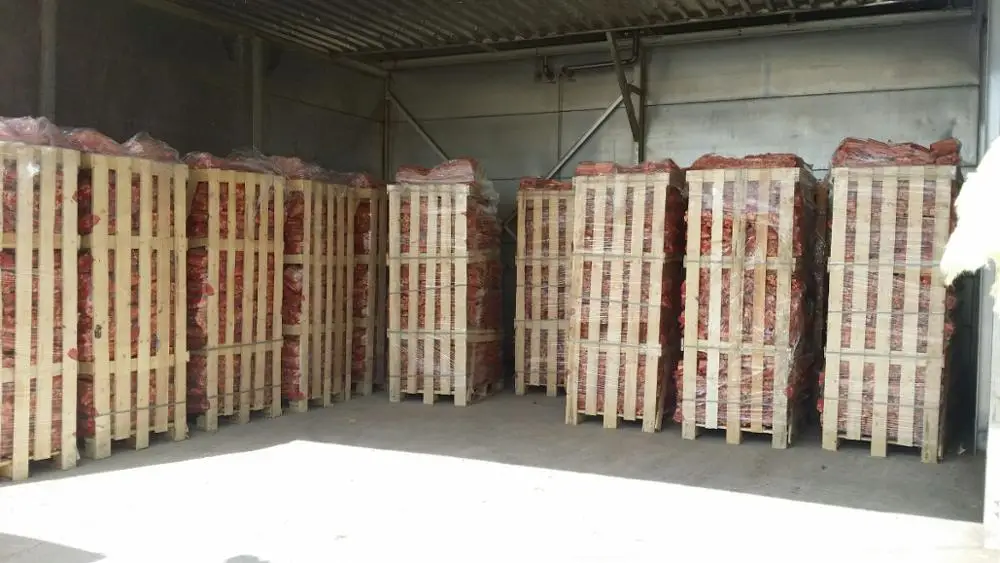 
Kindling sticks in bags 