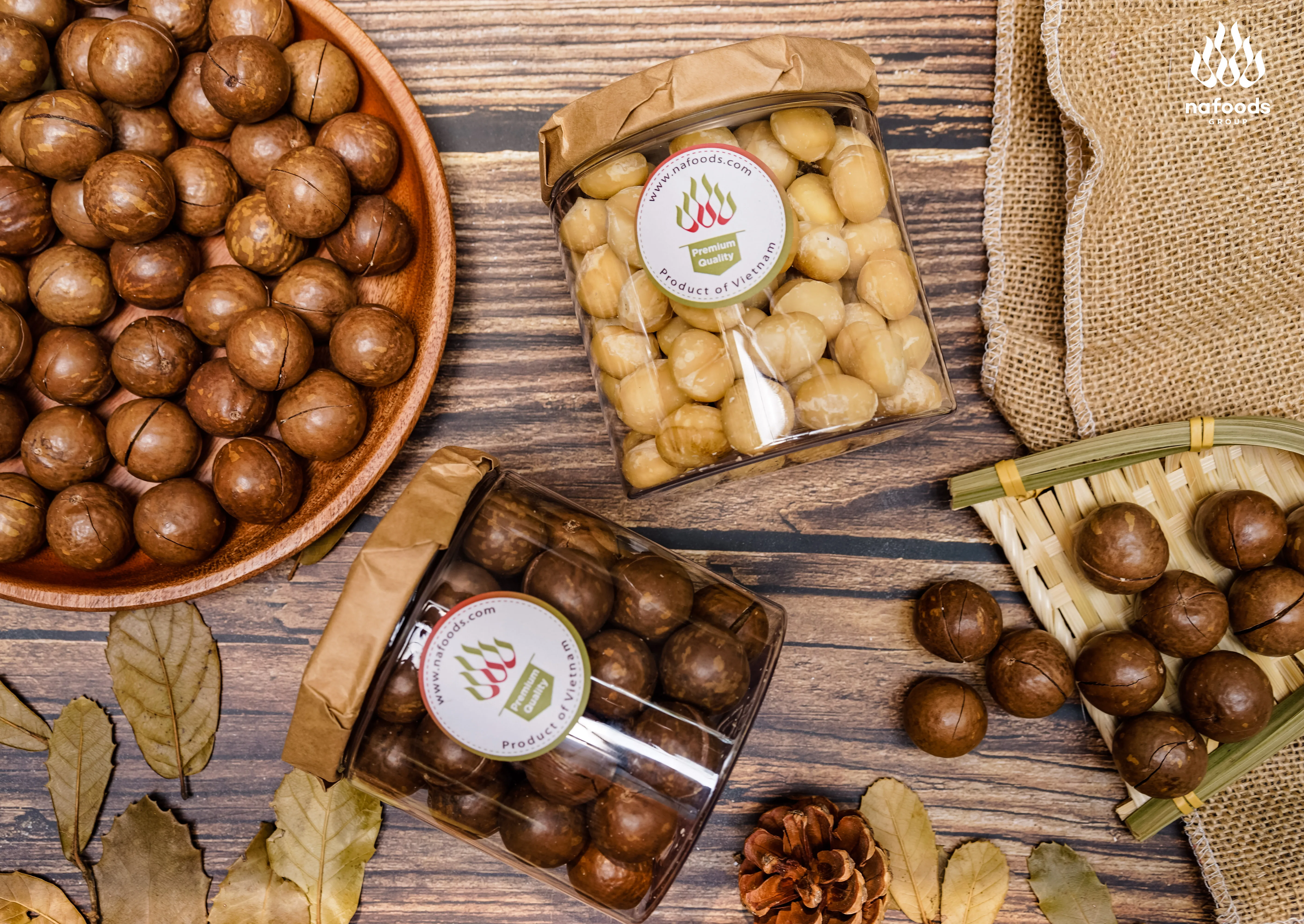 
Full cracked shell Dried Macadamia Nuts 