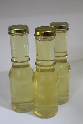 
High Quality Aphrodisiac Hydrosol from Pure Oud Oil 