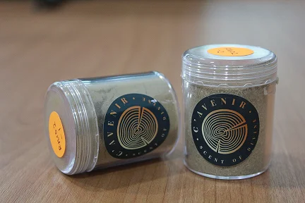 Оптовая продажа, Высококачественная деревянная пыль, тонкая резка от Gaharu Tree