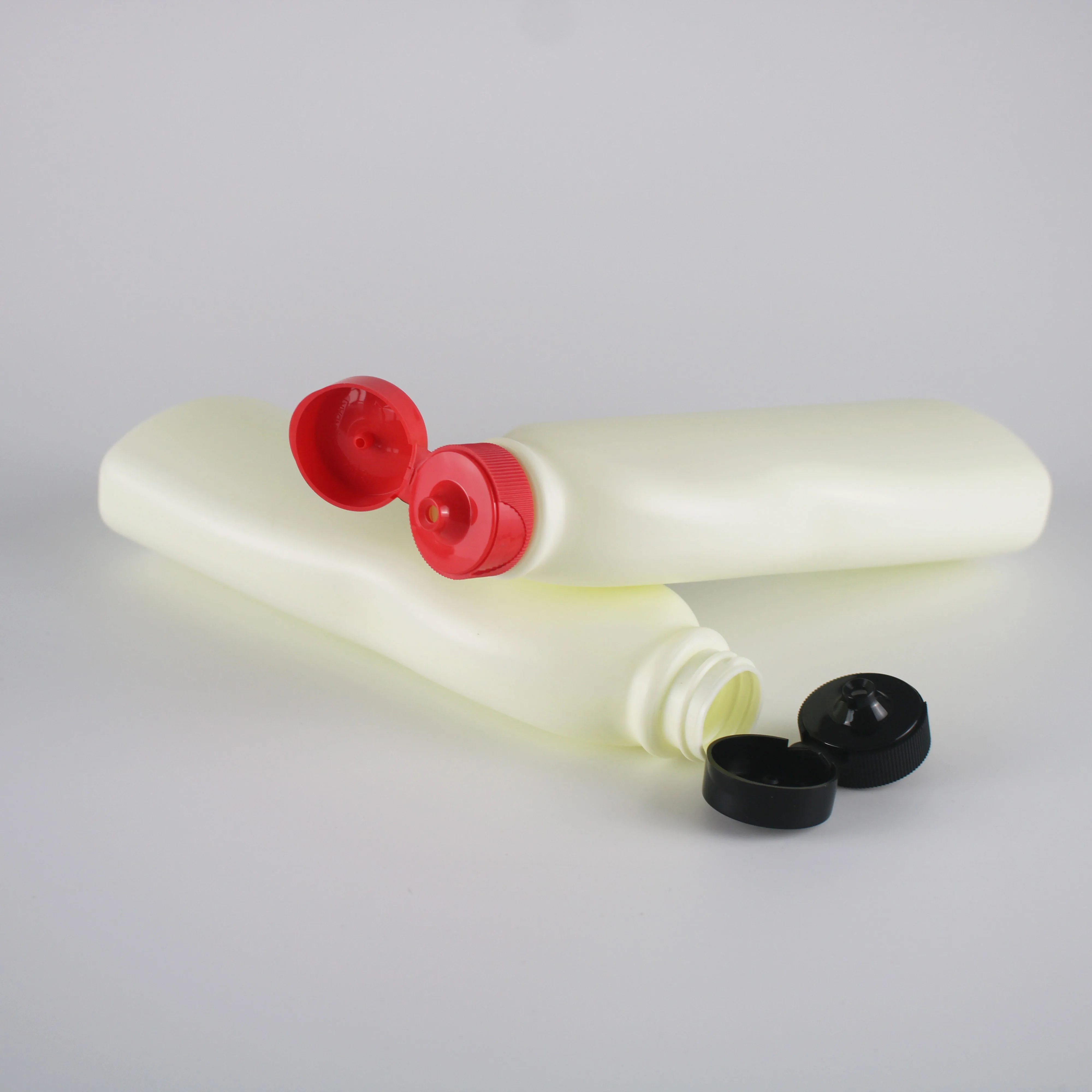 Sauce Bottle Wholesale 330ml HDPE Plastic Screen Printing Cooking Oil Milk Easy Open End White Available or Custom ISO 9001, CE