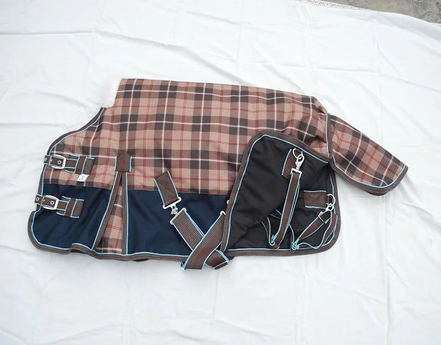 
Equestrian Printed 600 D Horse Winter Turnout Rug 