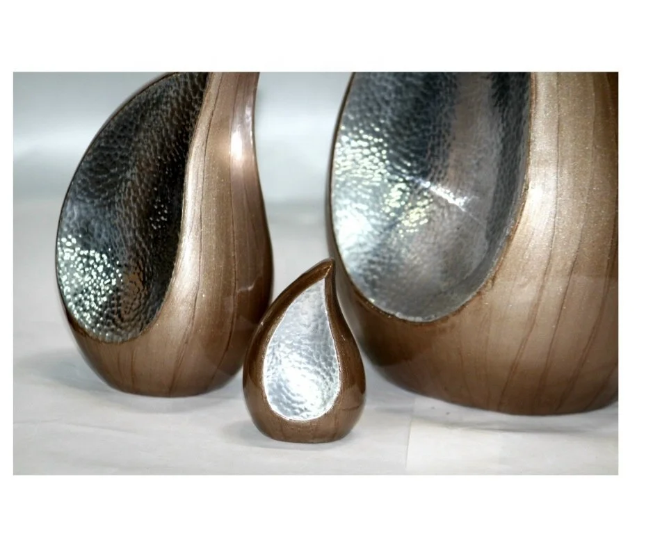 Designer Aluminum Tear Drop Urn with hammered design