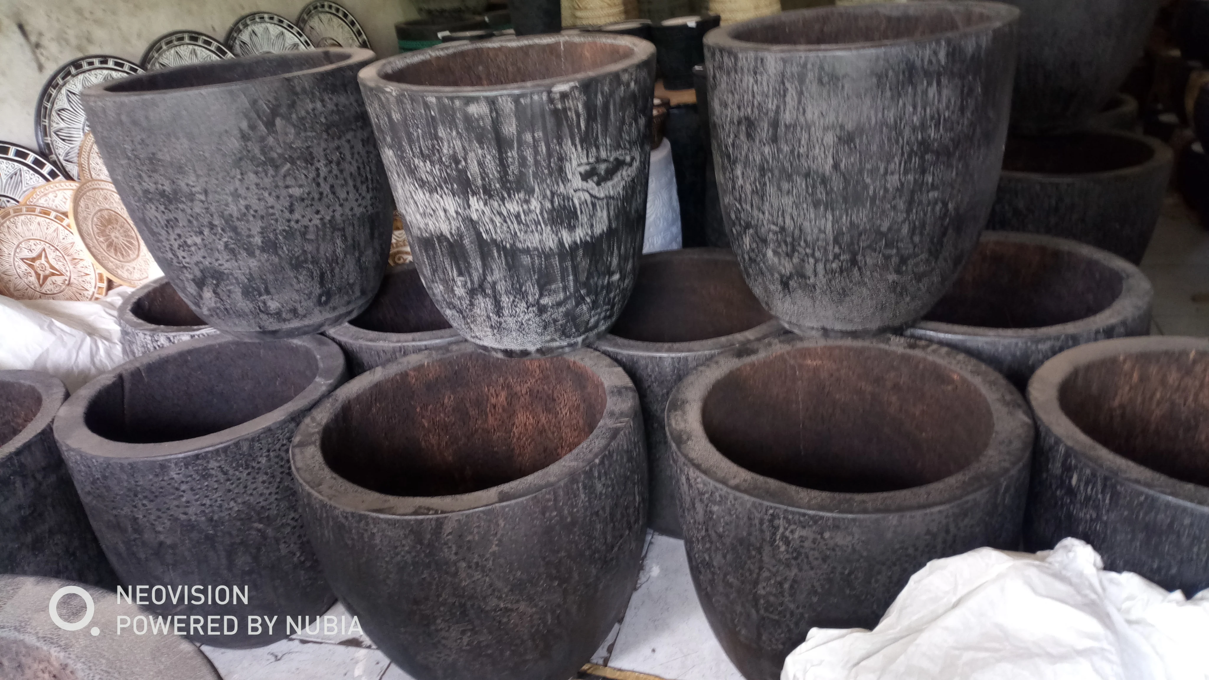 Rectangular Folk Art Wooden Palm Vase with Heart Shape for Business Gifts or Home Decor Handcrafted Cylinder Base