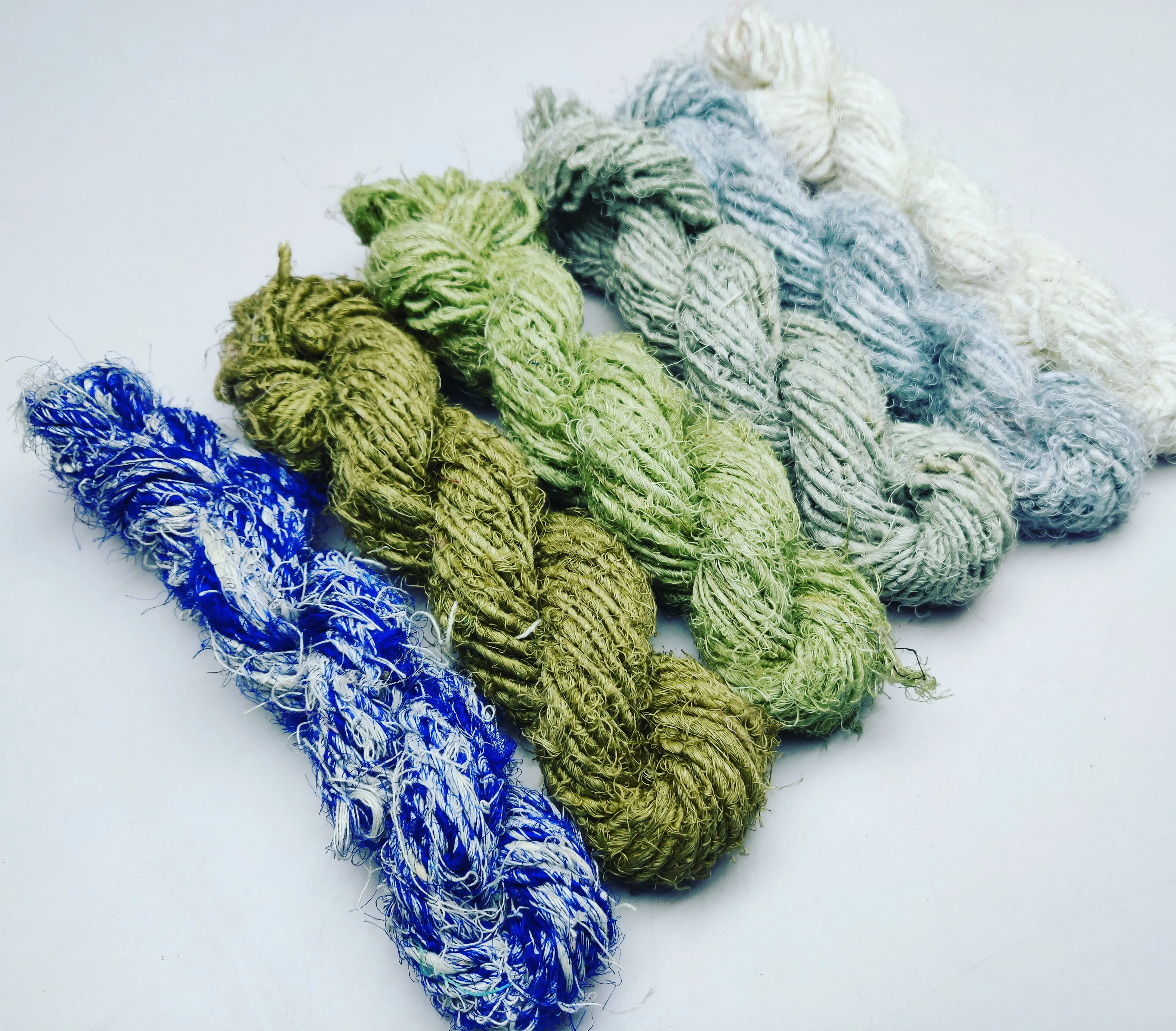 
RECYCLED LINEN YARN 