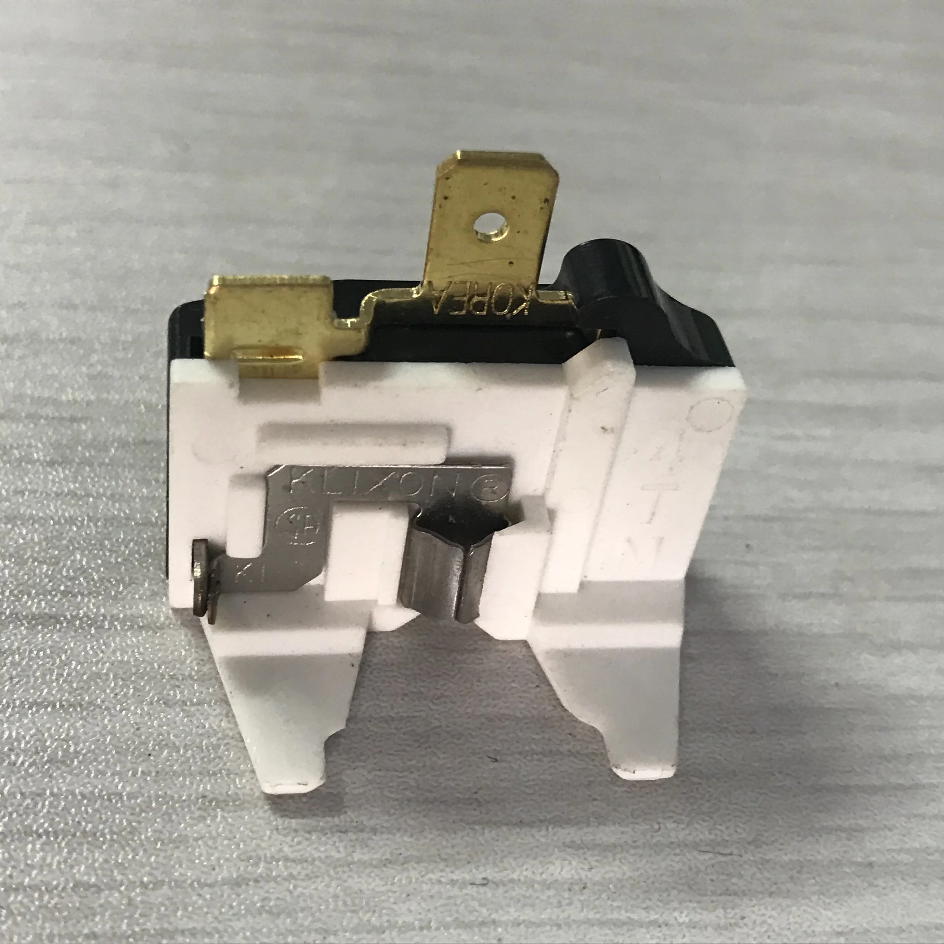 
4TM Refrigerator and air conditioner overload protector refrigerator relay 