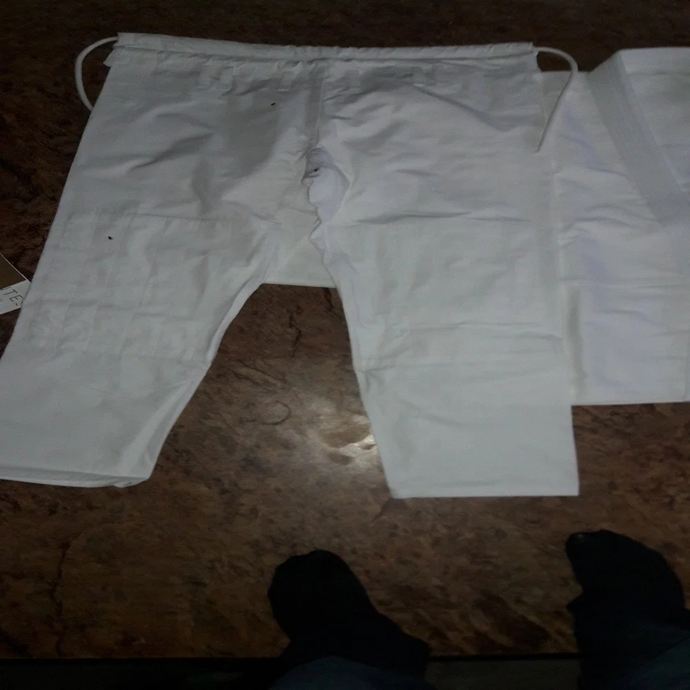 Black and White BJJ GI UNIFORM Brazilian Jiu Jitsu Gi Uniform BJJ GIS kimono